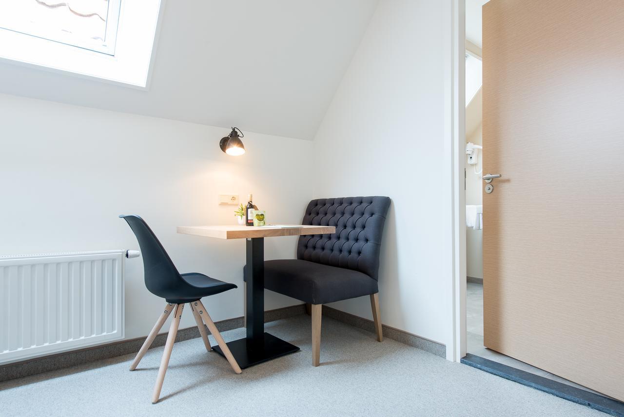 Leut Logies Hotell Vlieland Eksteriør bilde